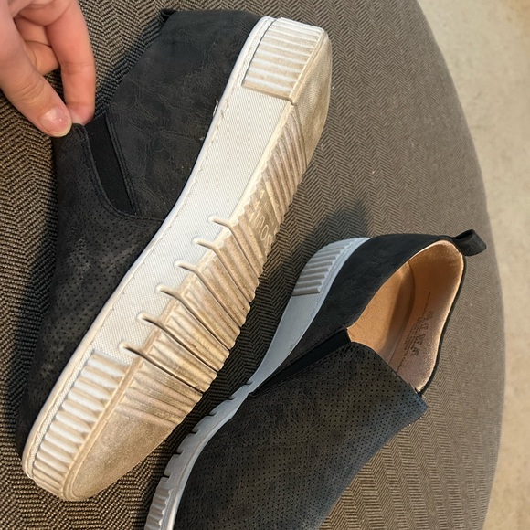 SOLD - Picture 3 of 3